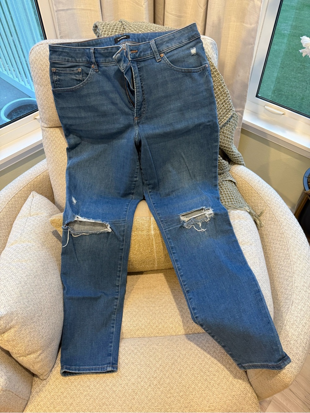 Express Women's Dark Blue Distressed Boyfriend Jeans